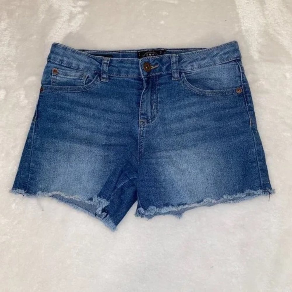 Lucky girls 14 Riley shorts cut off